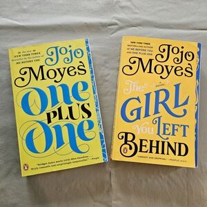 One Plus One‎ & The Girl You Left Behind by Jojo Moyes Paperback Romance Bundle